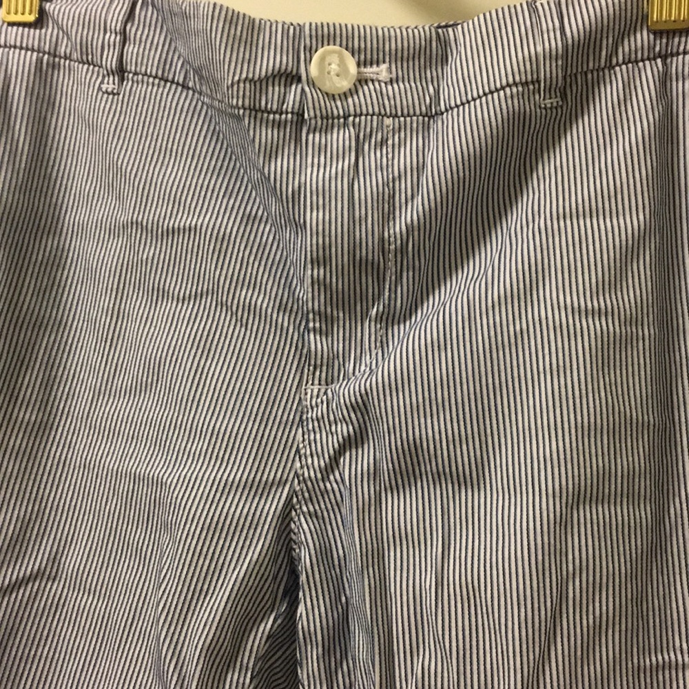 Cuffed seersucker capris